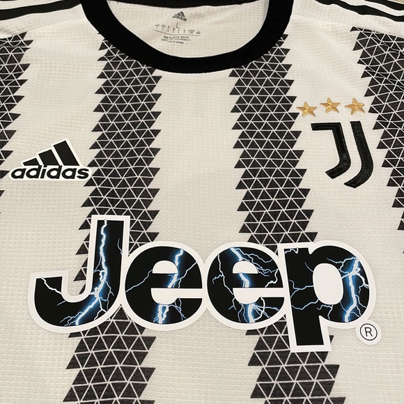 Adidas Angel Di Maria Juventus 2022/23 Home Jersey Men size L brand new with tag - Picture 3 of 9